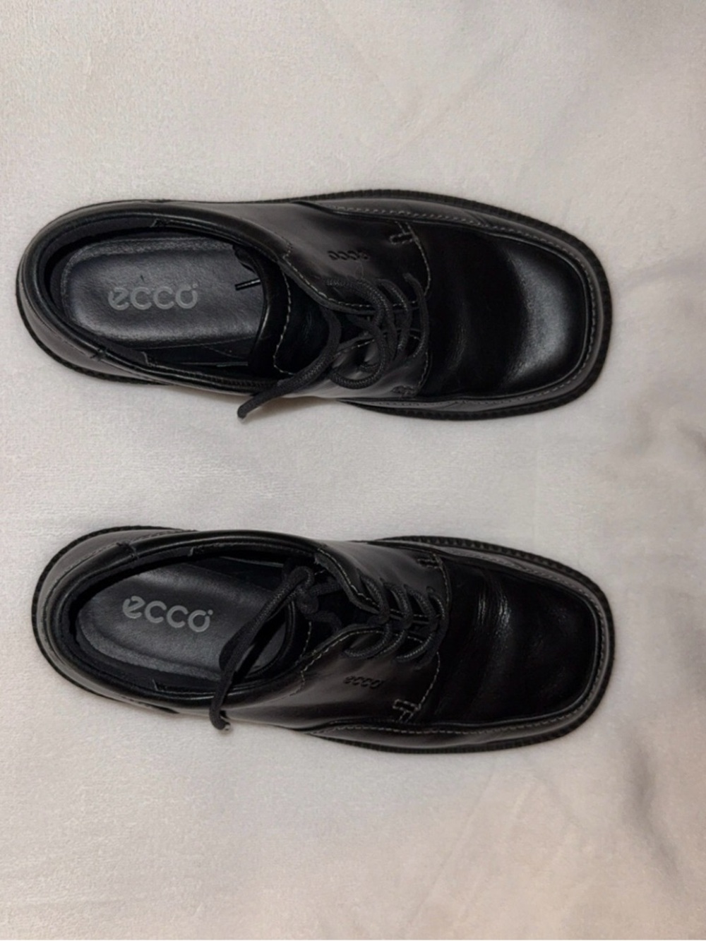 Ecco Junior’s Black Leather Lace-Up Derby Shoes